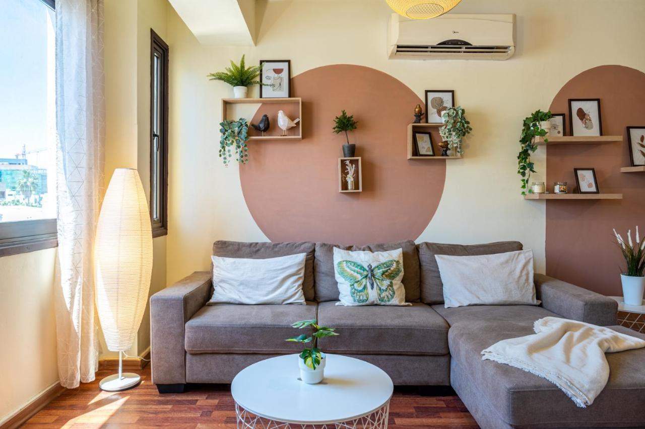 Celine'S 2 Bedrooms Apartment In Larnaca Center Extérieur photo